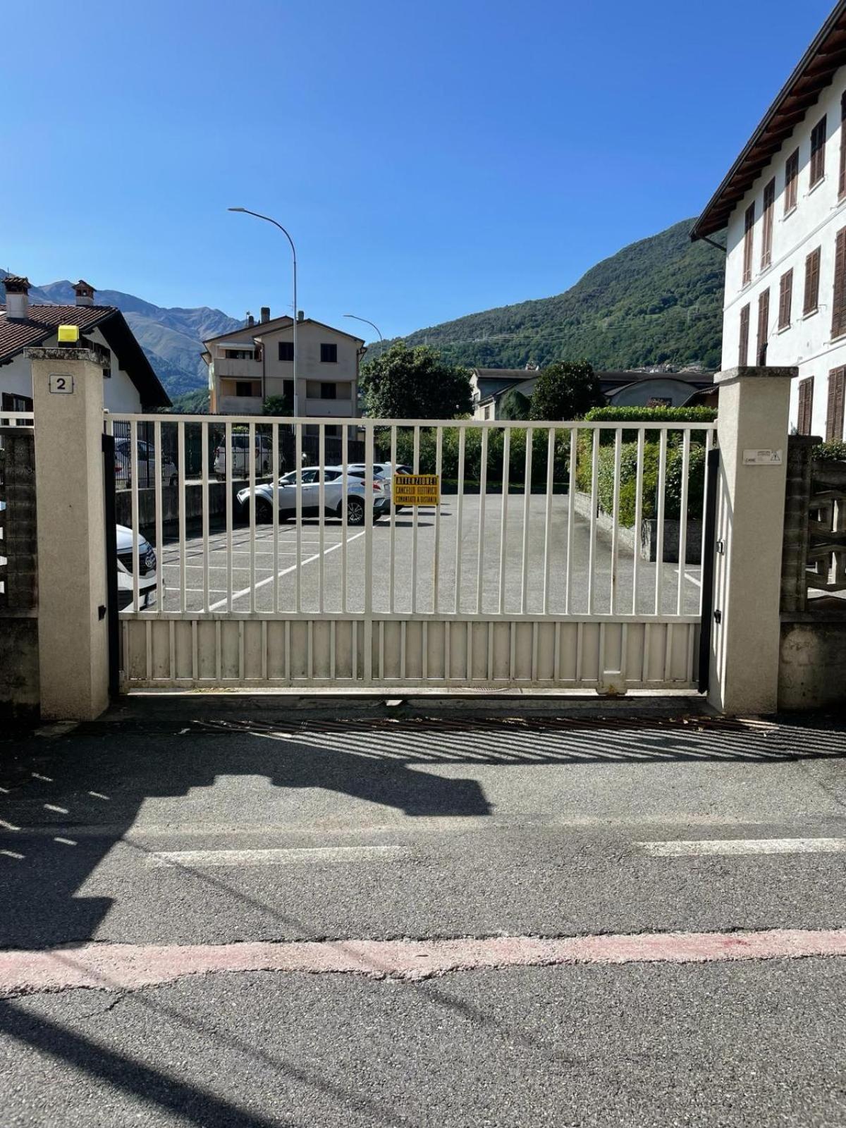 Lakeside Apartment Gravedona Exterior photo